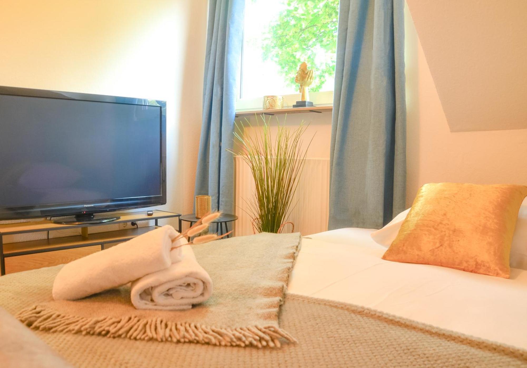 Milpau Buer 2 - Modernes Apartment Mit Queensize-Bett, Netflix, Nespresso, Waschmaschine & Smart Tv 盖尔森基兴 外观 照片