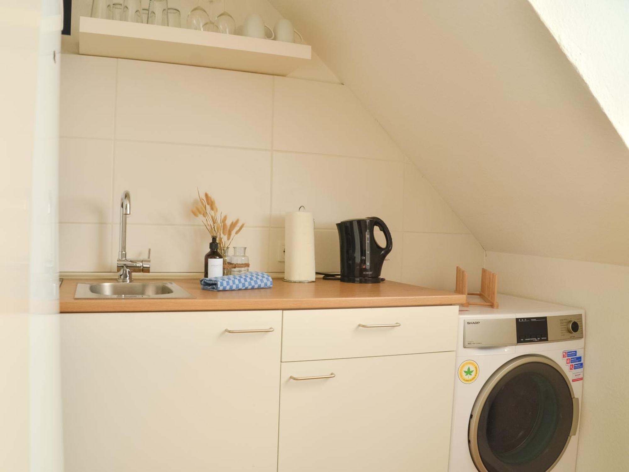 Milpau Buer 2 - Modernes Apartment Mit Queensize-Bett, Netflix, Nespresso, Waschmaschine & Smart Tv 盖尔森基兴 外观 照片